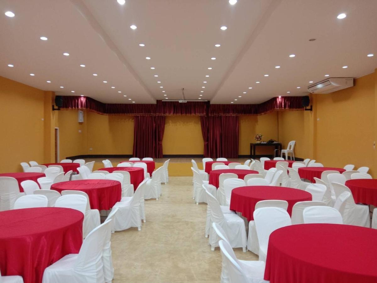 Apinya Resort Bangsarey Ban Tao Than Exterior photo